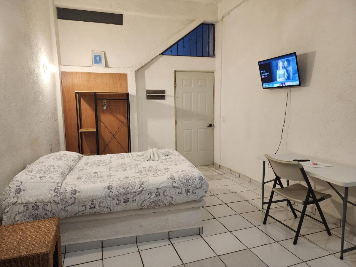 Small Studio Apt 5Min To Dt! Zihuatanejo Exterior foto